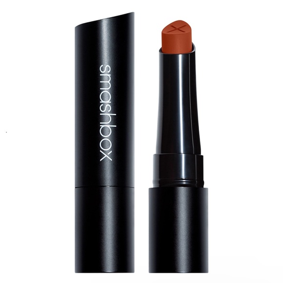 ✨SMASHBOX ALWAYS ON CREAM TO MATTE LIPSTICK - OUT LOUD - Picture 2 of 5